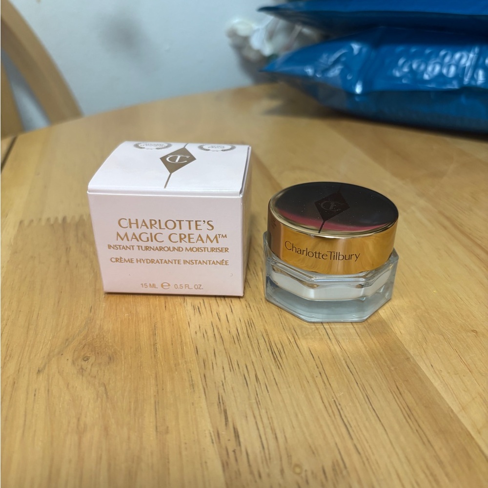 Charlotte Tilbury Magic Cream Instant Turnaround Moisturizer MINI 0.5oz,BNIB,NEW